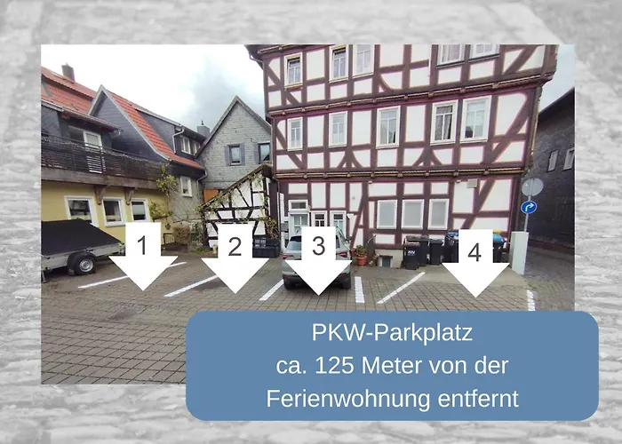 Dachgeschosswohnung In Der Altstadt Inklusive Parkplatz