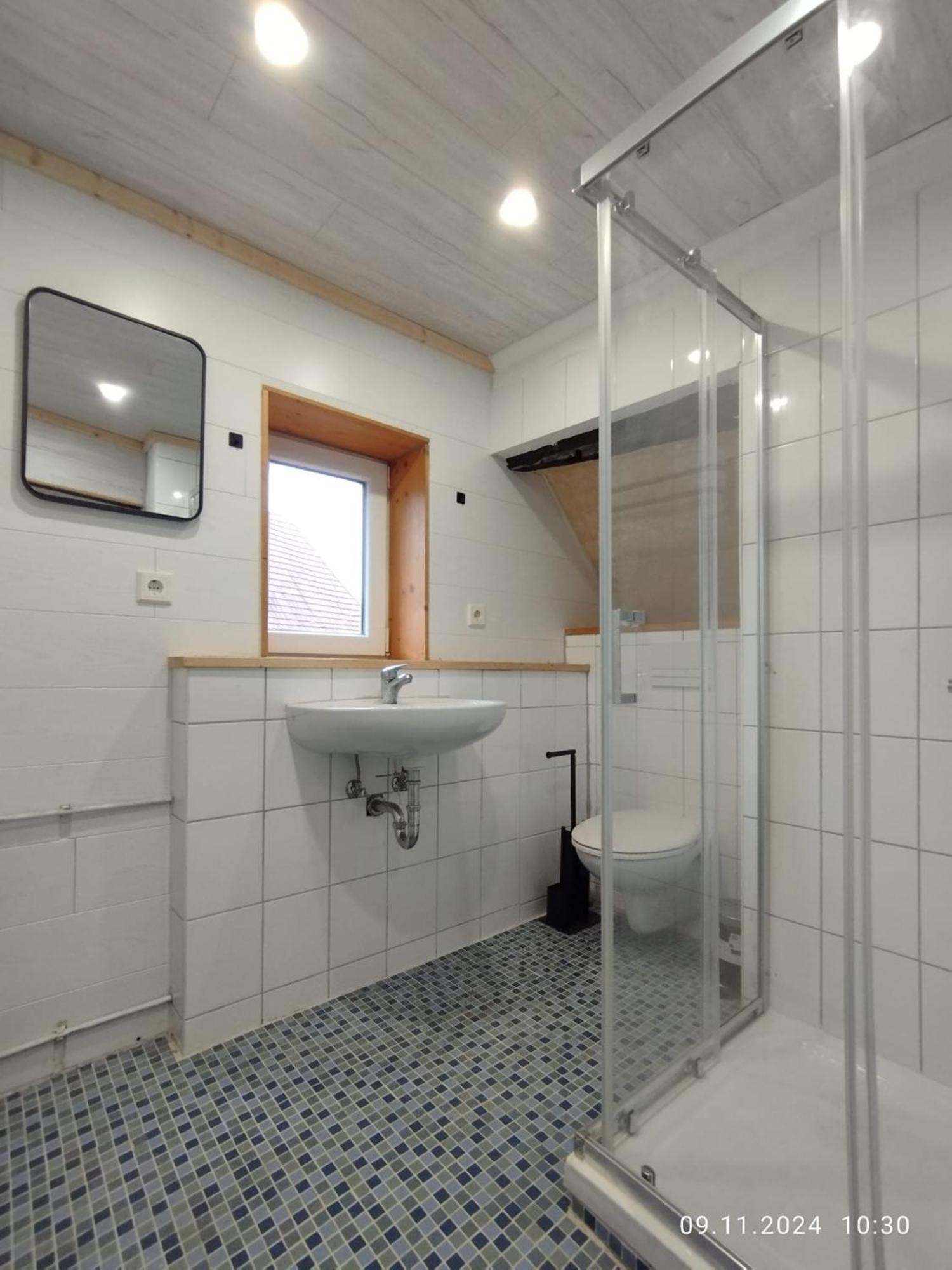 Dachgeschosswohnung In Der Altstadt Inklusive Parkplatz Apartment *